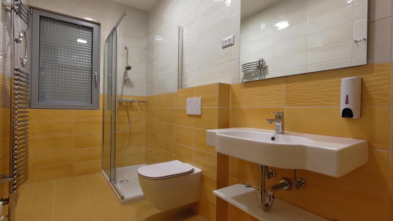 Apartmaji Palea Izola Exterior foto