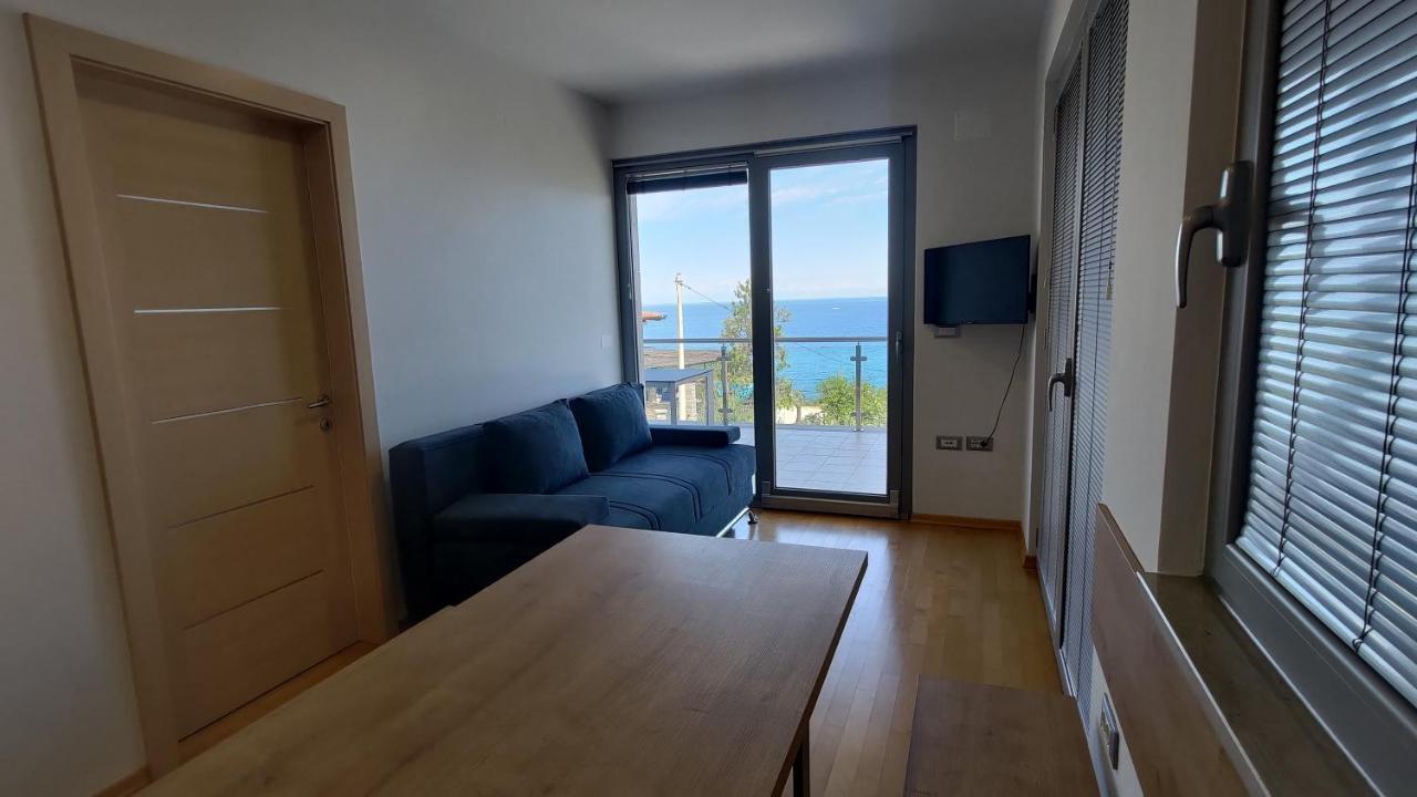Apartmaji Palea Izola Exterior foto
