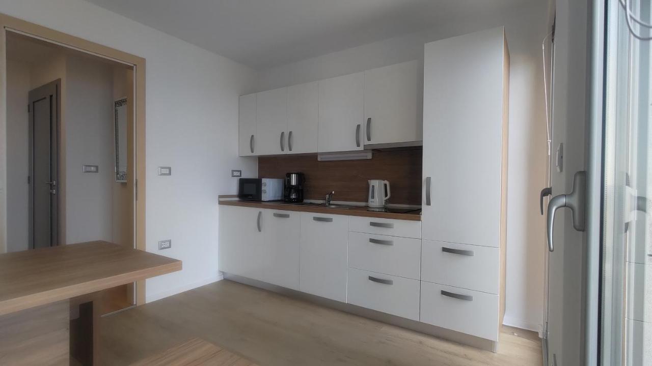 Apartmaji Palea Izola Exterior foto