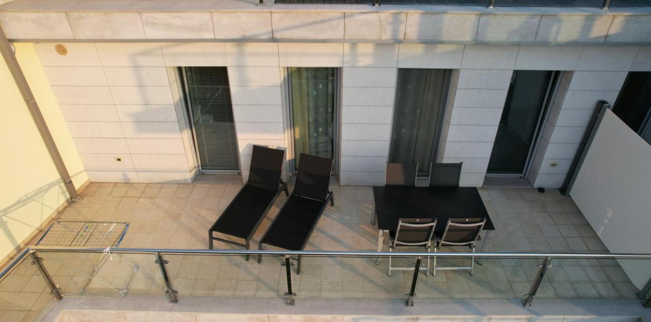 Apartmaji Palea Izola Exterior foto
