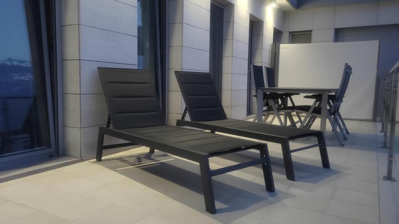 Apartmaji Palea Izola Exterior foto